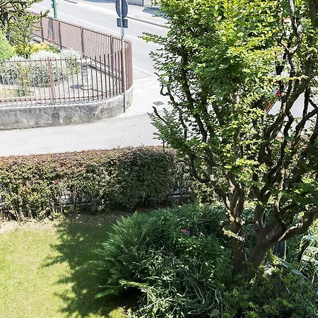 Bergamo Airport Guest house Scanzorosciate