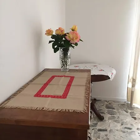 Bergamo Airport Guest house